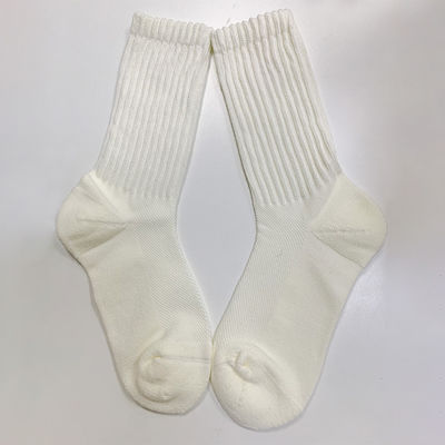 厚い100%綿 女性用毛皮 毛布付き スポーツソックス ロゴ印刷 熱性サブライメーション