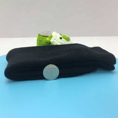 乗組員用靴下で 冬の冒険で快適で快適に過ごしてください
