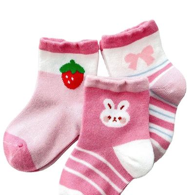 スタンダード厚さ ピンクストロベリープリント 透気型 子供靴下 冬季