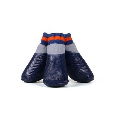 犬と猫のための厚いペットソックスセット 4PCS 防滑水性 サブライメーション ブランク